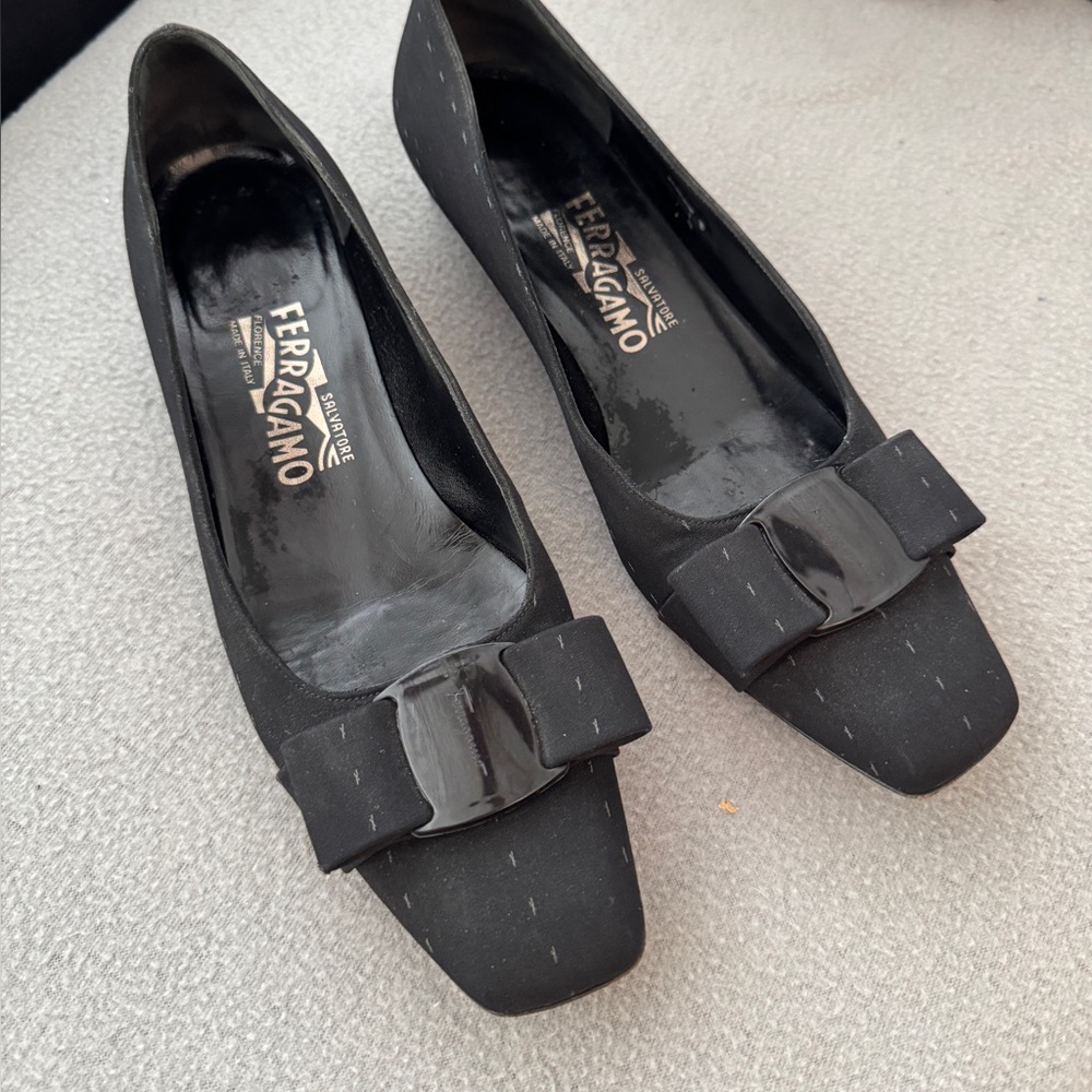 Salvatore Ferragamo Size 7B shoes